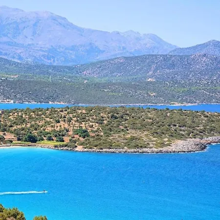 In Near Tsilivi (Zakynthos)